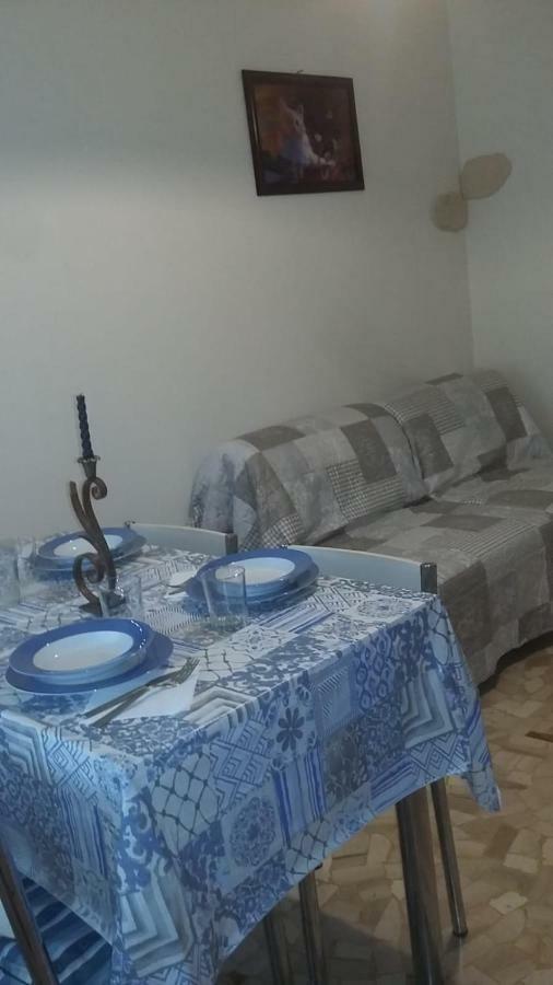 Appartamento Palmanova Vicino Alla Metropolitana Milaan Buitenkant foto