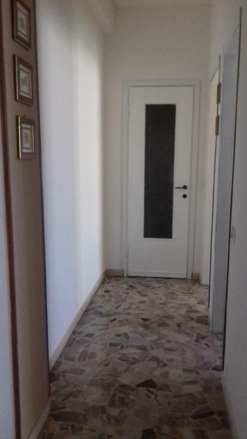 Appartamento Palmanova Vicino Alla Metropolitana Milaan Buitenkant foto
